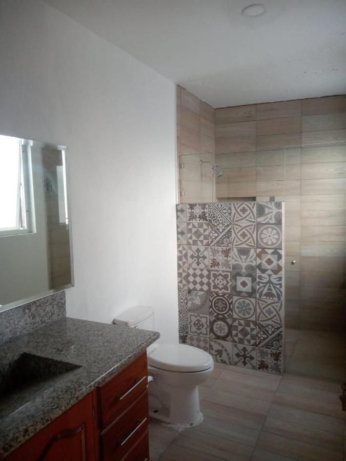 Homestay Casa Serena - Casa De Huespedes