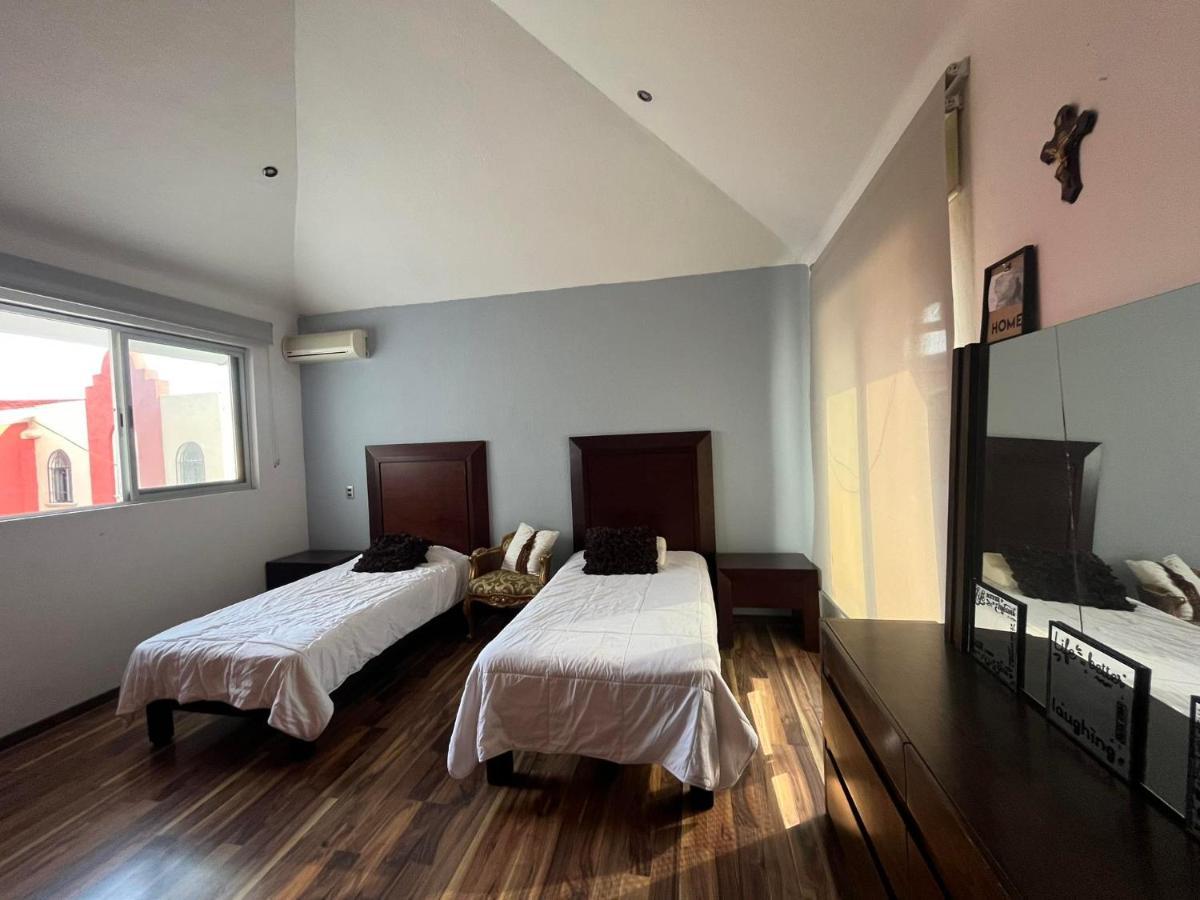 Casa Serena - Casa De Huespedes Homestay