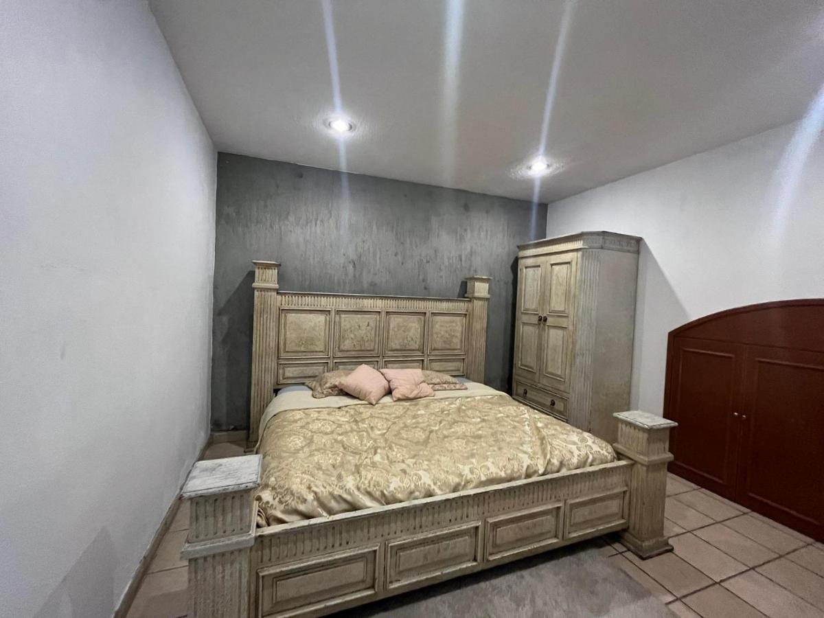 Casa Serena - Casa De Huespedes Homestay Guadalajara