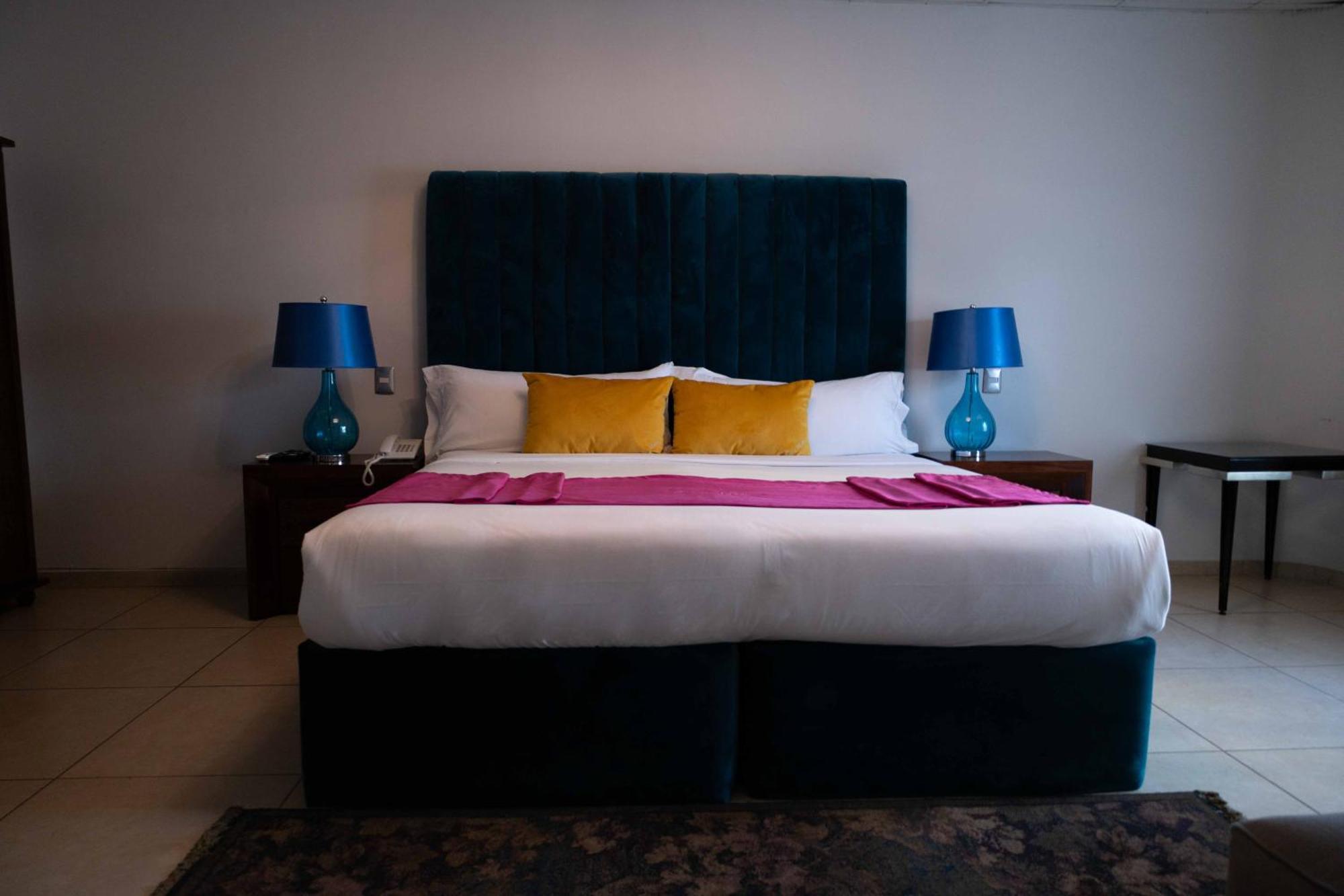 Artea Boutique (adults Only)