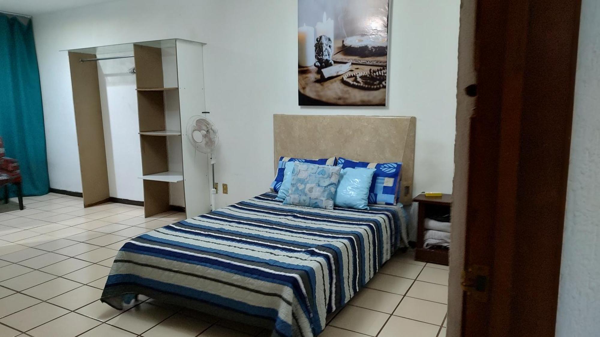 Apartment Planta Alta 3 Recamaras Centro Guadalajara