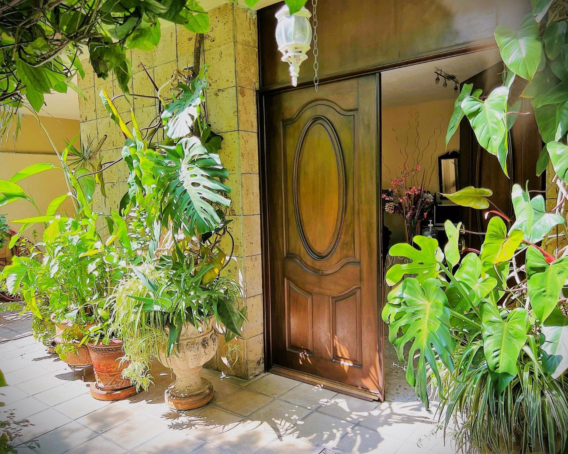 Casa de hóspedes Dickinson Guest House, Guadalajara Expo
