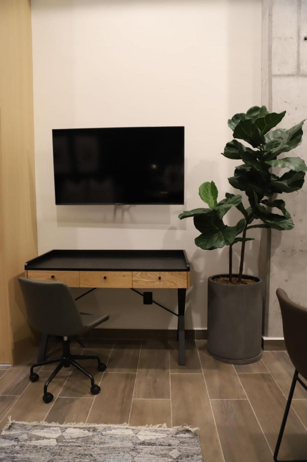 Loft Elegante C Patio Cowork Y Terraza 1 Bd P Panamericano By Tribu Apartment Guadalajara