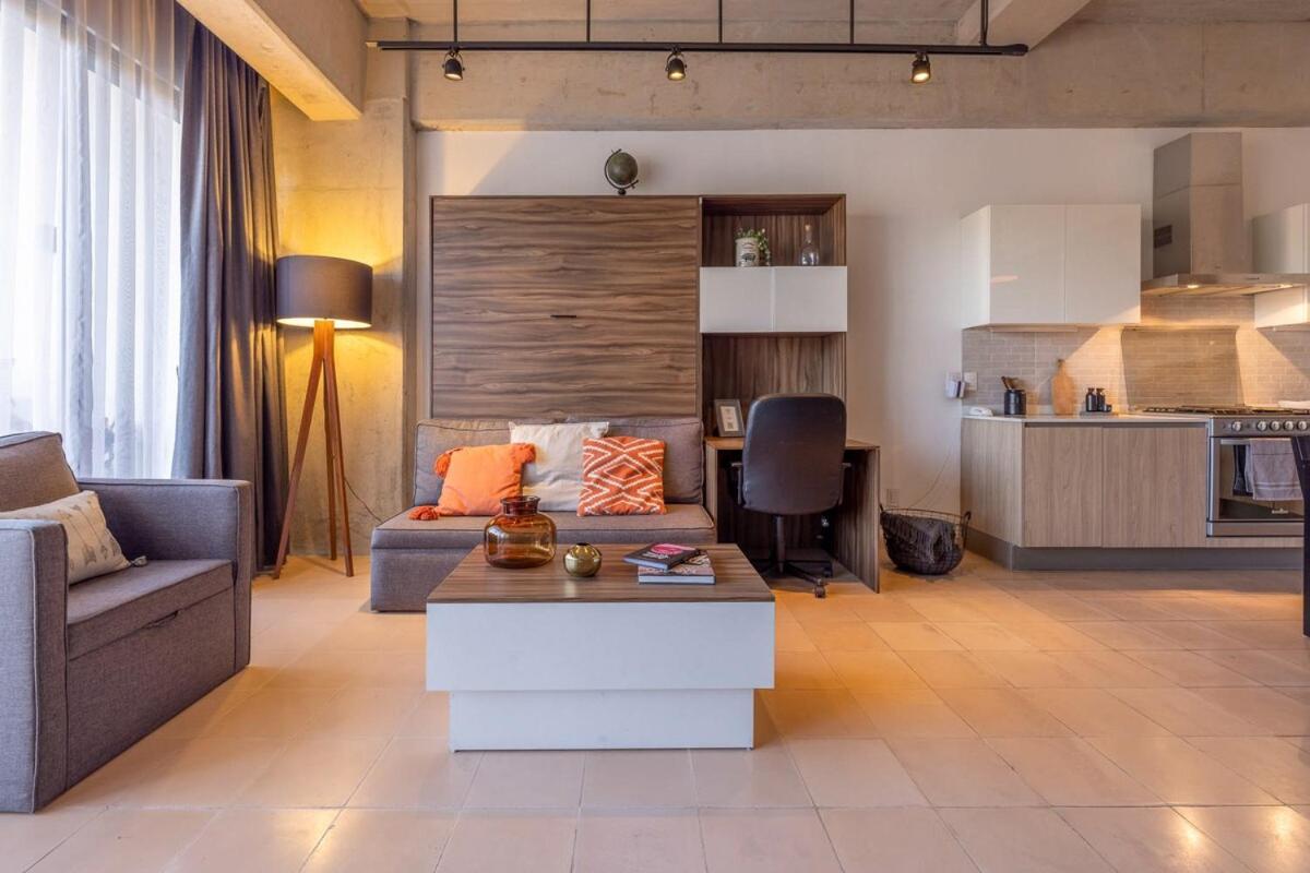 Comfortable And Modern In The Amerciana Neighborhood Mariachiloft Apartment
