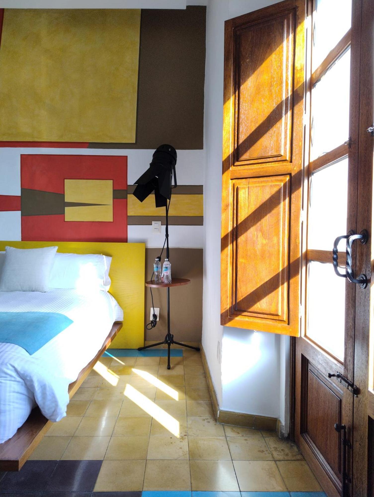 Del Carmen Concept Boutique By Chai 4*