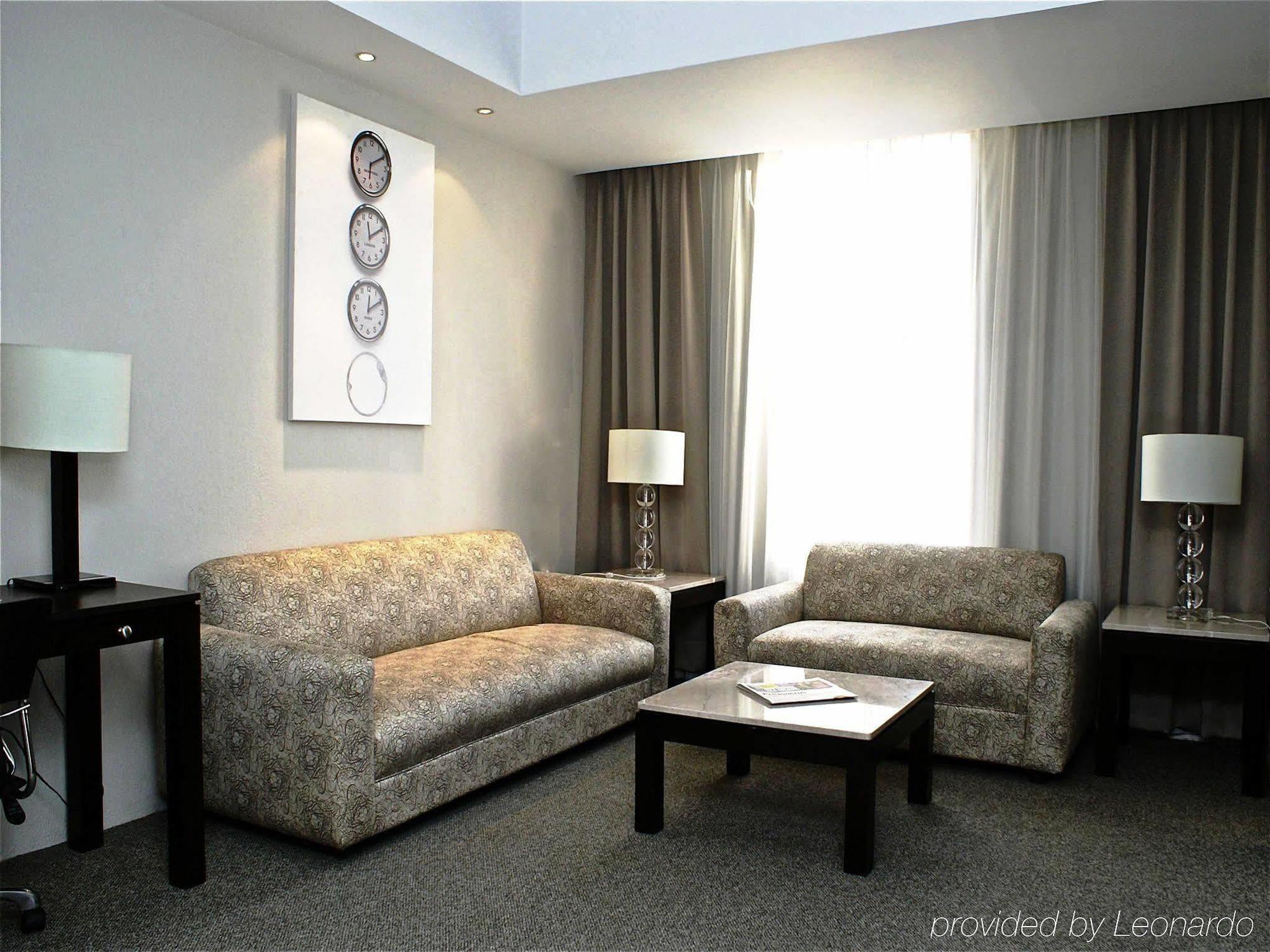 Hotel Plaza Genova Centro 4*