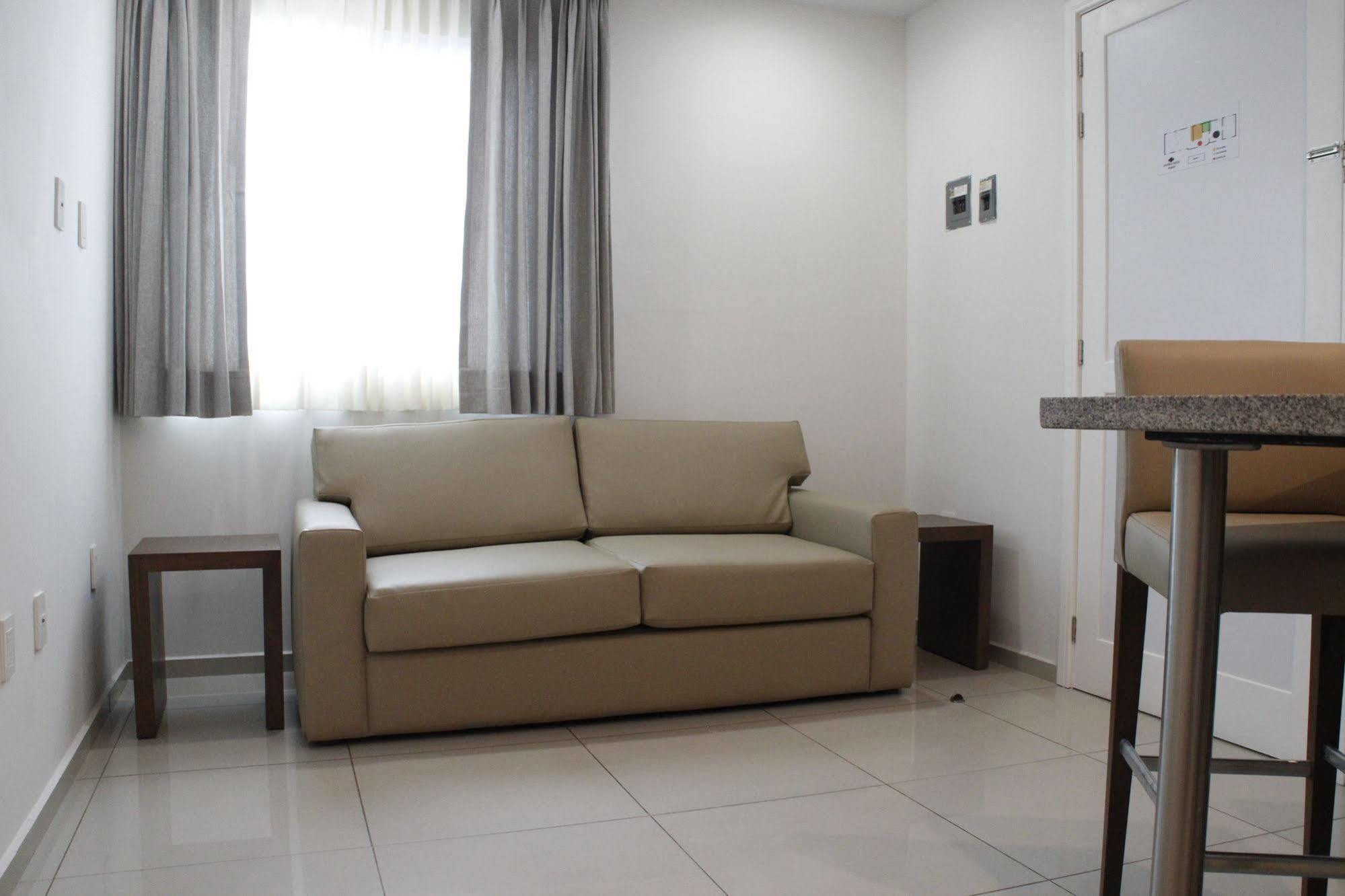 Chapultepec Hotel 3*