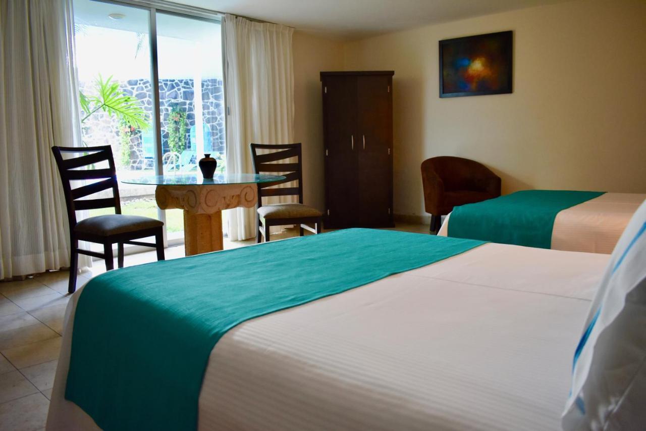 Hotel Country &