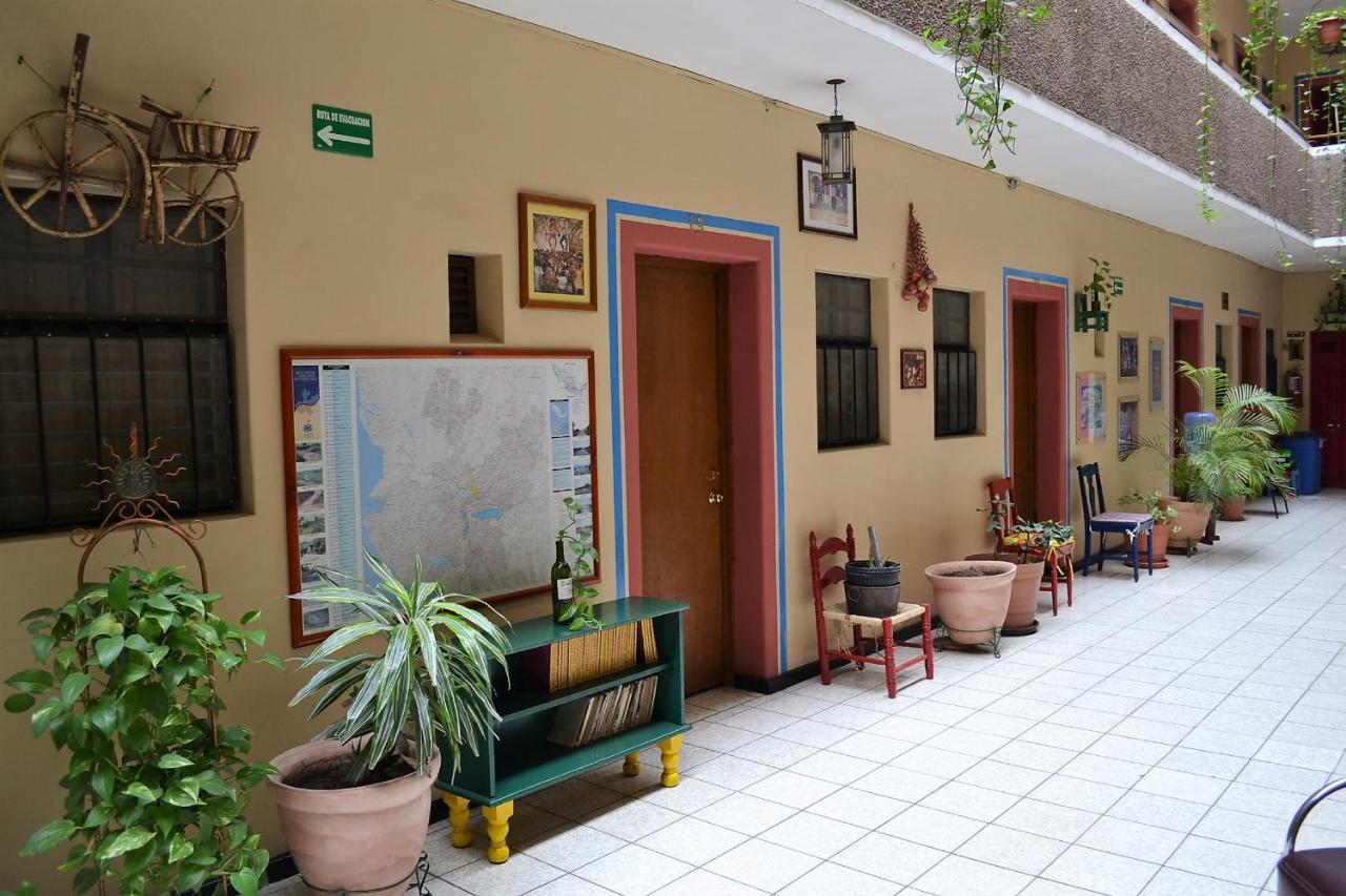 Janeiro Inn Guadalajara