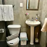 La Casita De Los Pajaros