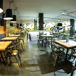 Hotel Perla Central