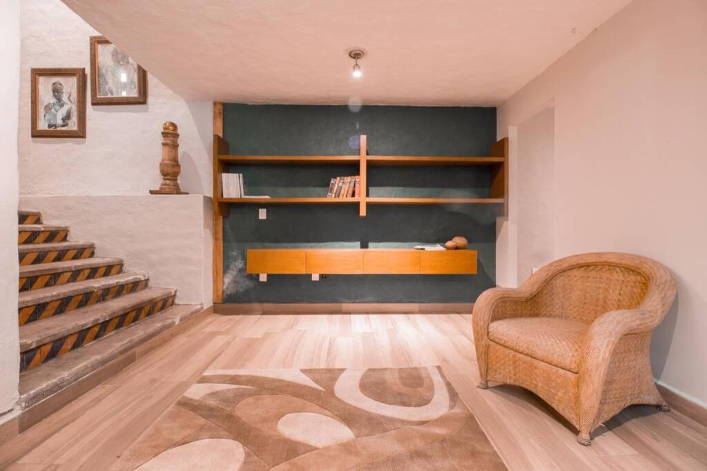 Chalet Stylish Mexican Chalet Luna Guadalajara