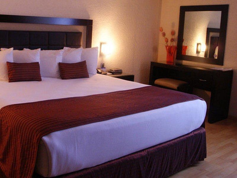 Santa Irene Hotel