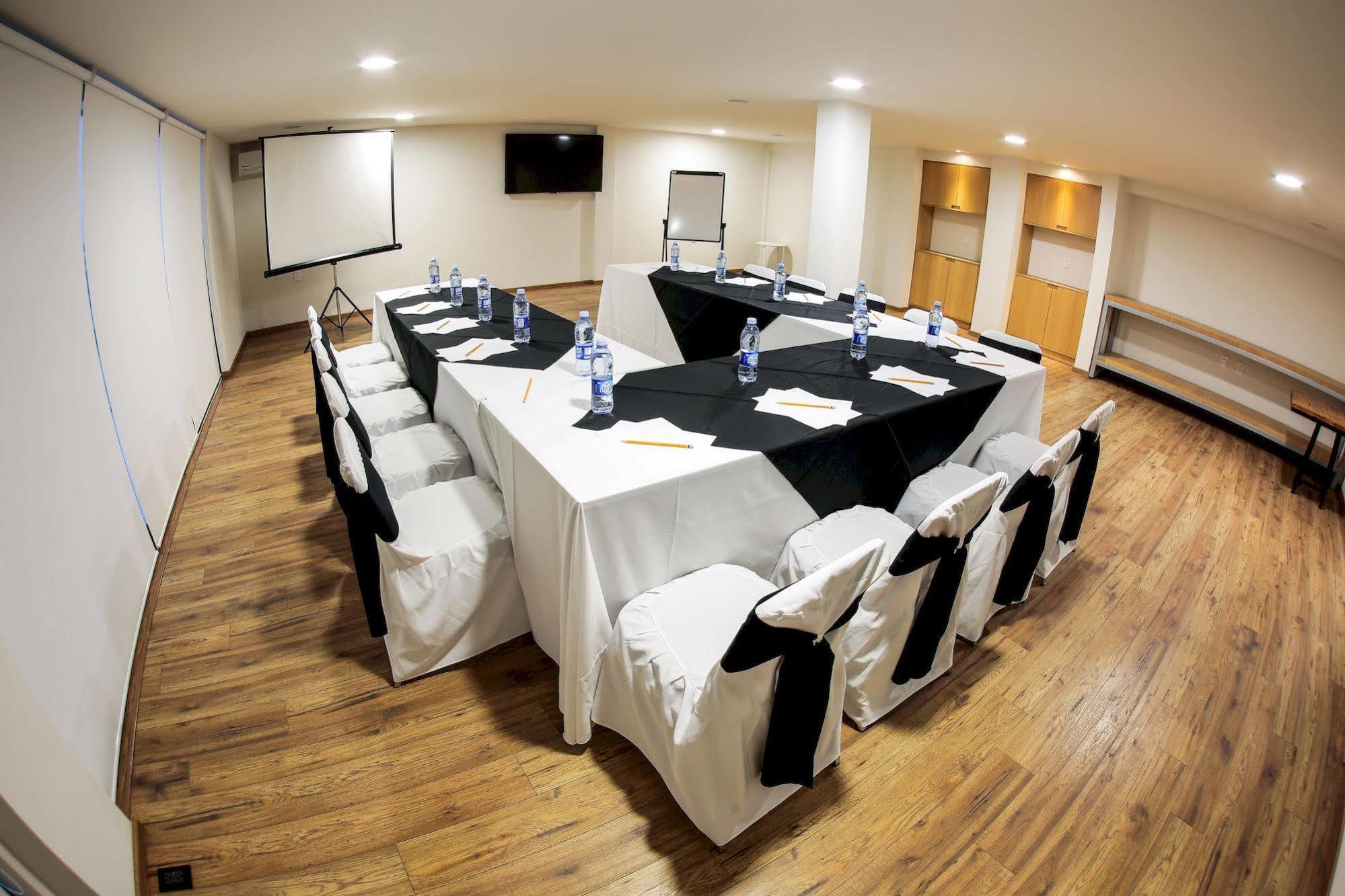 Perla Hotel